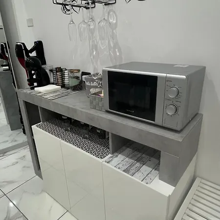 Koronao - Old Appartement Bari
